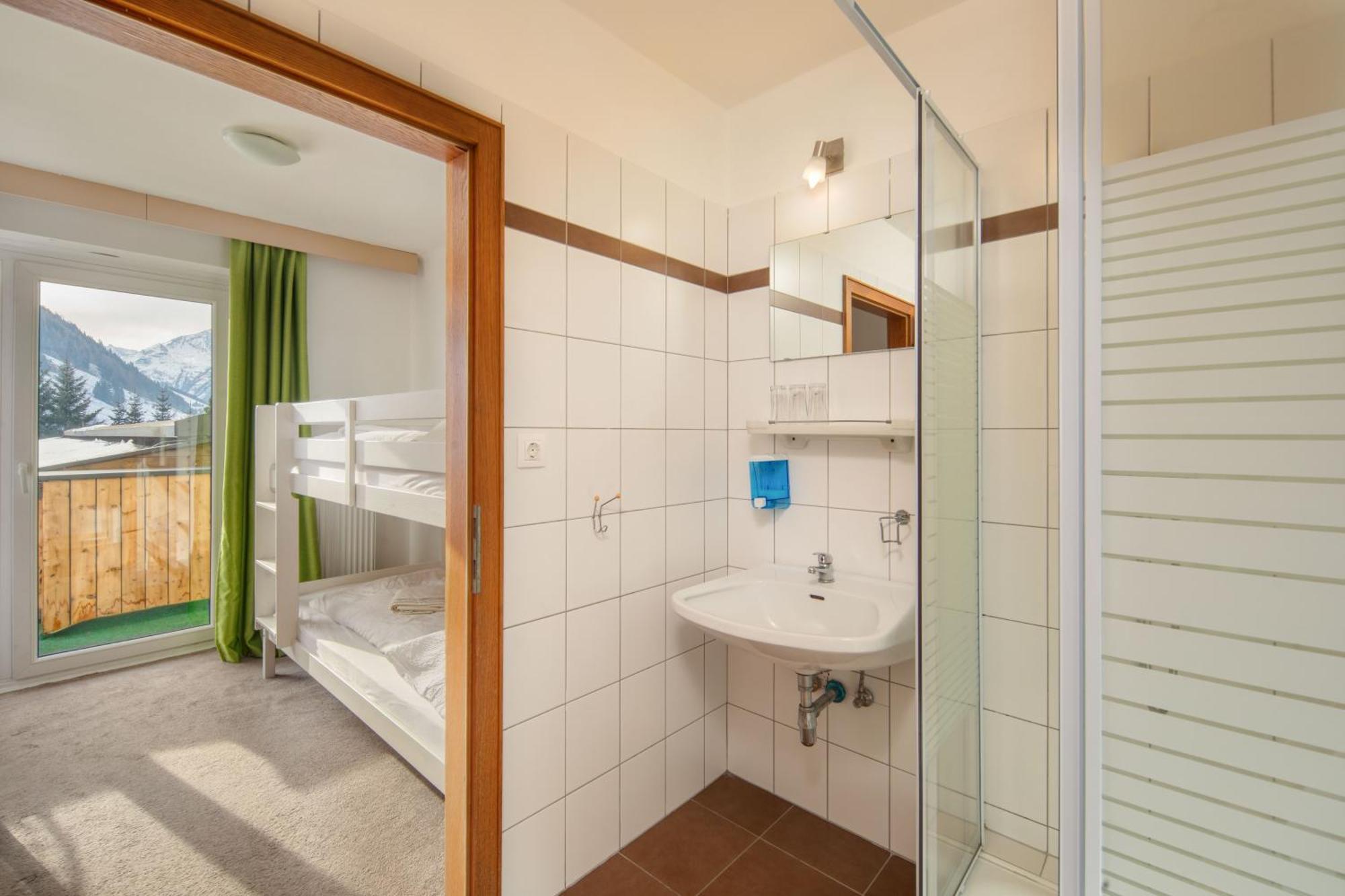 Hotel Sonnhof Раурис Екстериор снимка