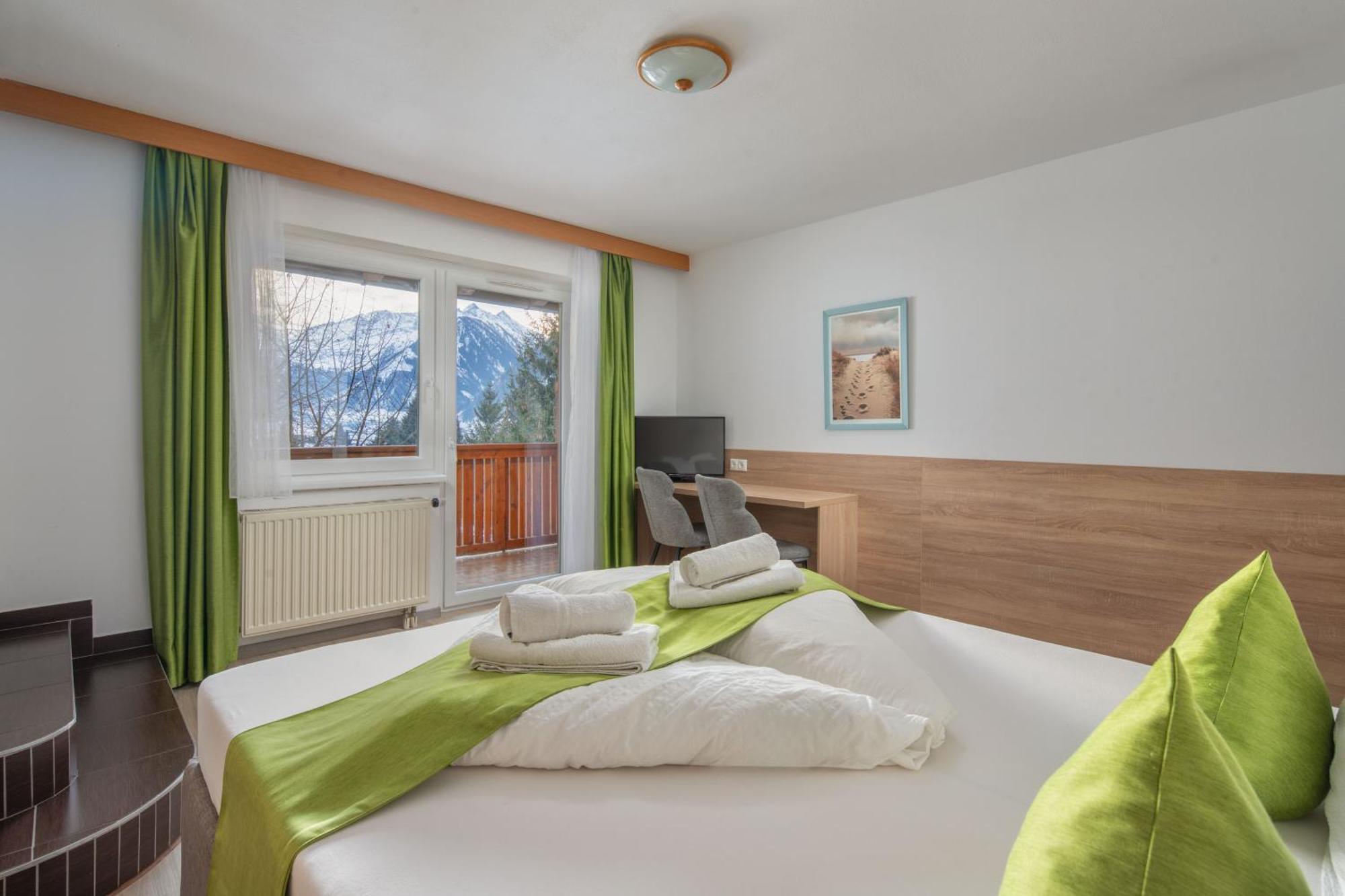 Hotel Sonnhof Раурис Екстериор снимка