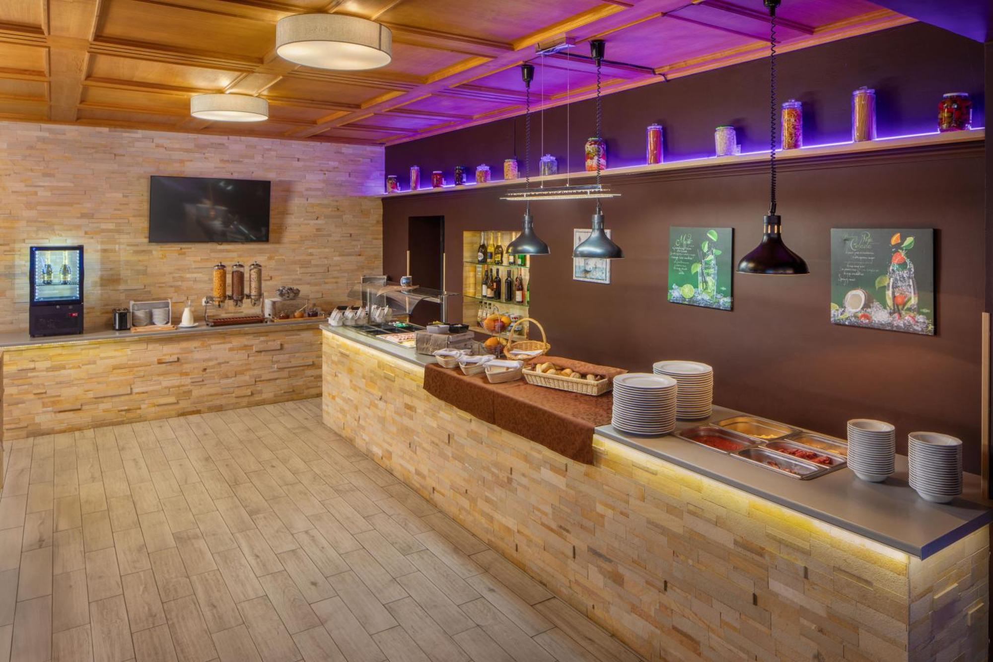 Hotel Sonnhof Раурис Екстериор снимка